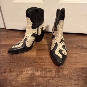 Matisse Black and Cream Western Ankle Boots